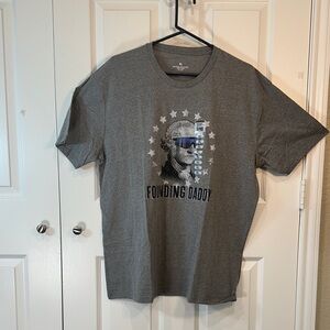 Founding Daddy Graphic Tee in Gray
